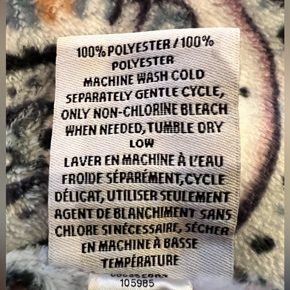 Vera Bradley Blue Paisley Print Throw Blanket, New - Picture 4 of 4